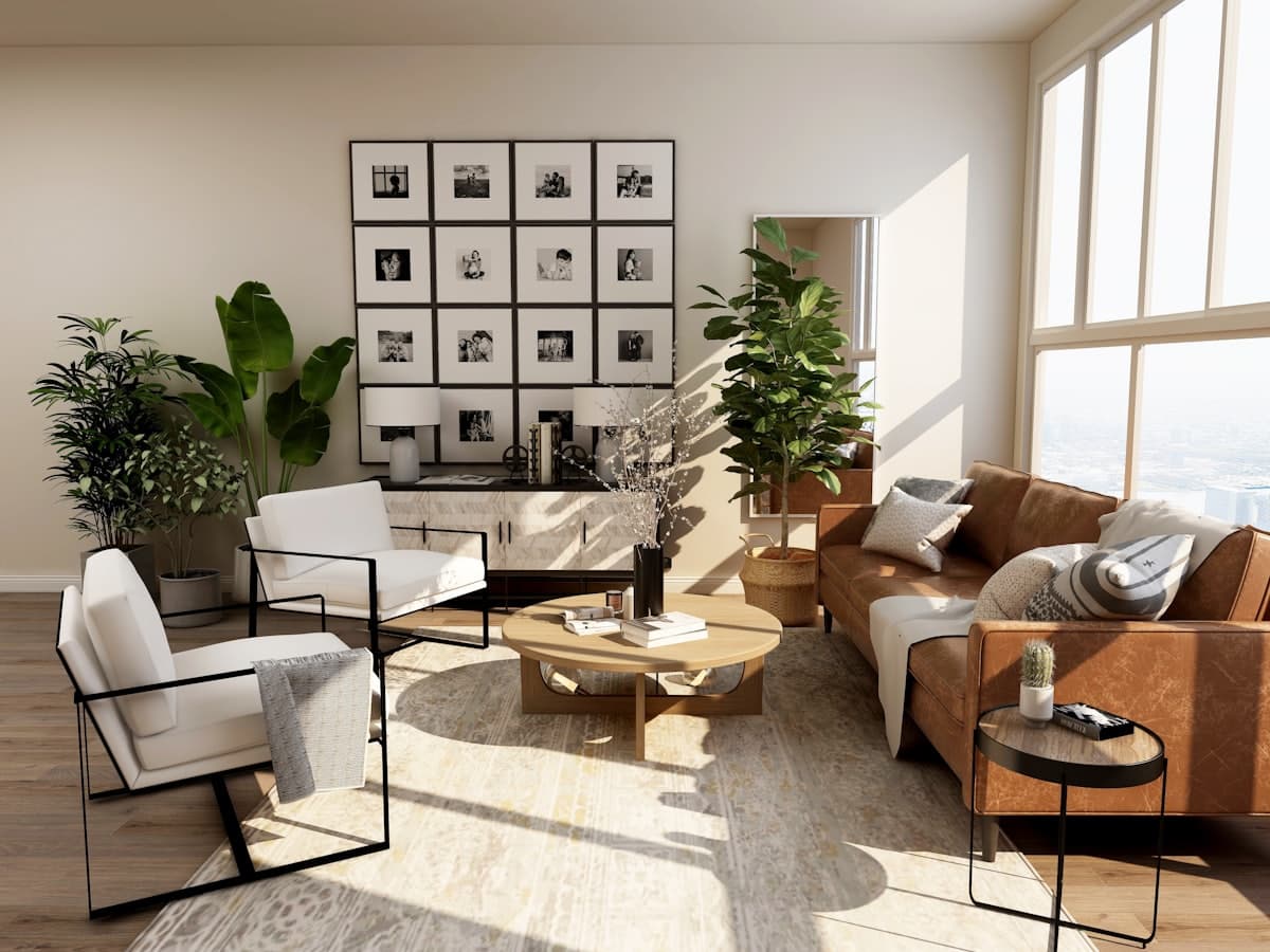Salón familiar con salida a terraza acristalada, inmueble de muestra